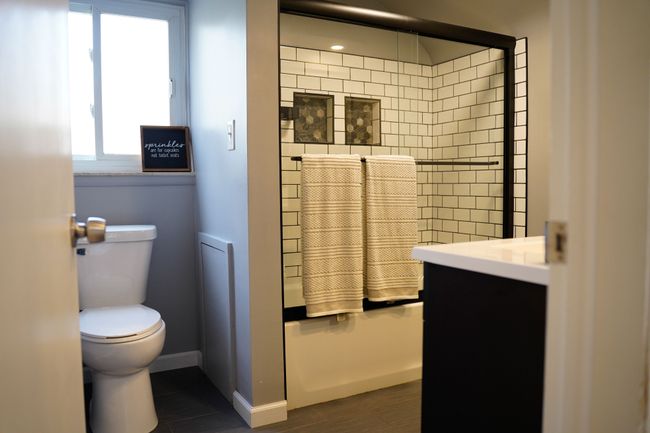 Main Bath | Image 14