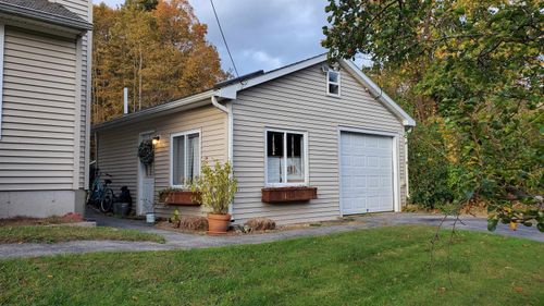 apt-1-11 Dana Ave, Kittery, ME, 03904-5532 | Card Image