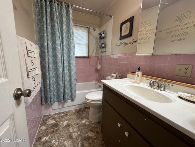 9418 State Route D, Home with 3 bedrooms, 2 bathrooms and null parking in Summersville MO | Image 33