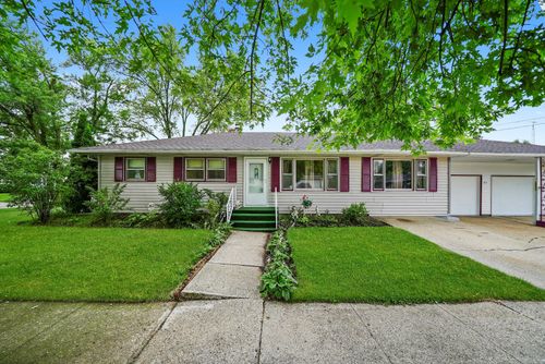 1000 6th St, Harvard, IL, 60033-1612 | Card Image