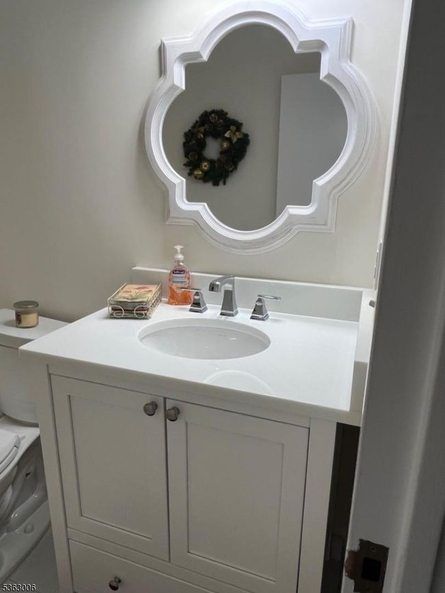 7 - 2 Claridge Dr, Townhouse with 1 bedrooms, 1 bathrooms and null parking in Verona NJ | Image 9