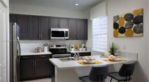 1070 Se 26th Ter, Homestead, FL, 33035 | Card Image