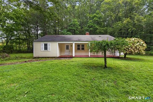261 Newtown Tpke, Weston, CT, 06883-1331 | Card Image