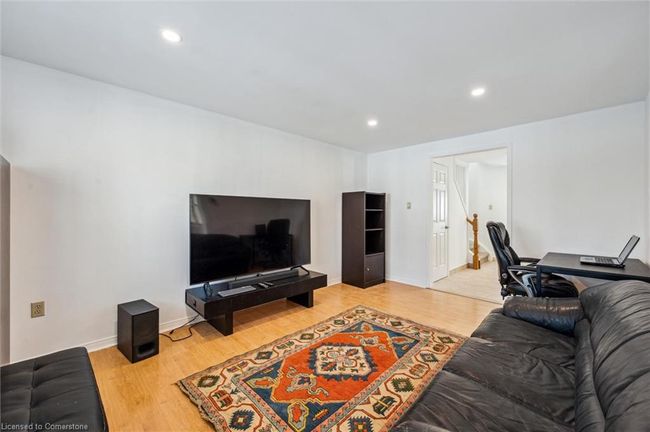 40 Rodgers Rd, House other with 4 bedrooms, 3 bathrooms and 3 parking in Guelph ON | Image 11