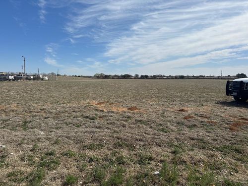 1717 West Ave, Levelland, TX, 79336 | Card Image