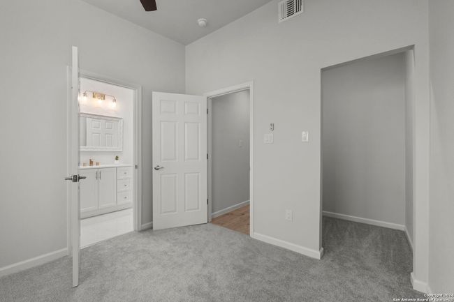6 - 1002 Morningside Dr, Townhouse with 3 bedrooms, 3 bathrooms and null parking in Terrell Hills TX | Image 32
