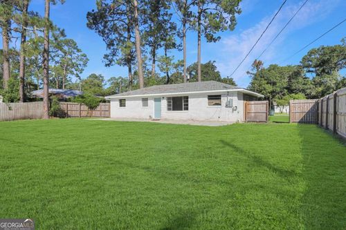 806 S Macon St, Jesup, GA, 31545-1723 | Card Image