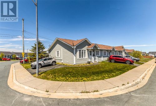 43 Gisborne Place, St. John's, NL, A1H0B1 | Card Image
