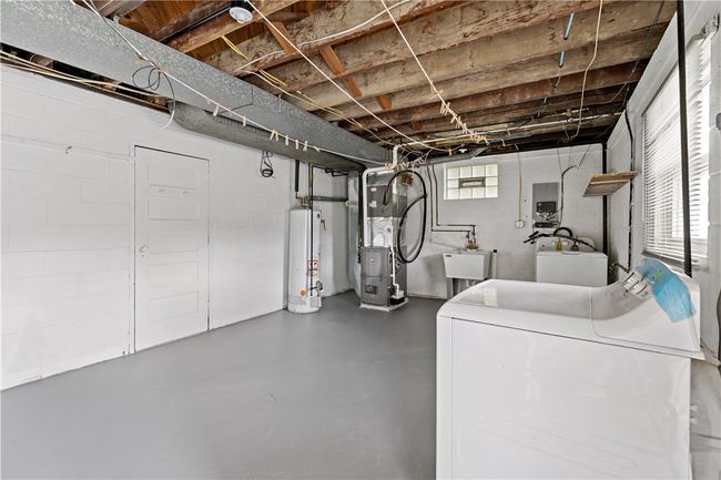 779 Bower Hill Rd, House other with 3 bedrooms, 2 bathrooms and null parking in Bridgeville PA | Image 26