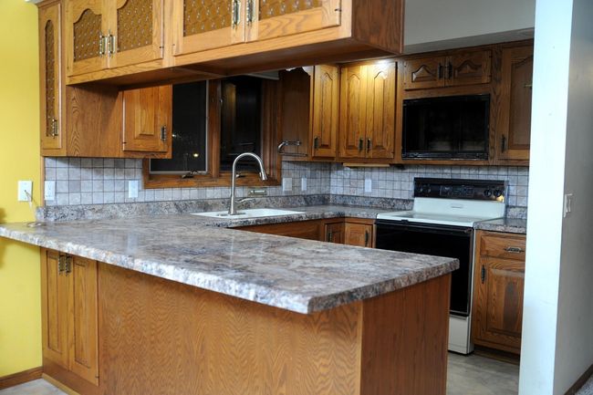502 7 Th St, House other with 4 bedrooms, 4 bathrooms and null parking in Aplington IA | Image 7