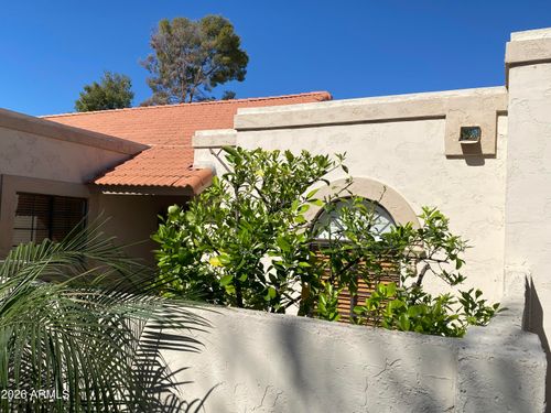 9404 W Morrow Dr, Peoria, AZ, 85382-3612 | Card Image