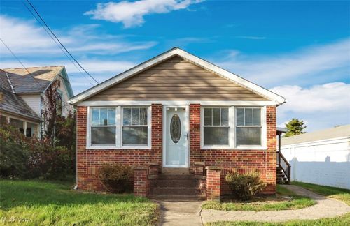 814 Main St, Caldwell, OH, 43724-1018 | Card Image