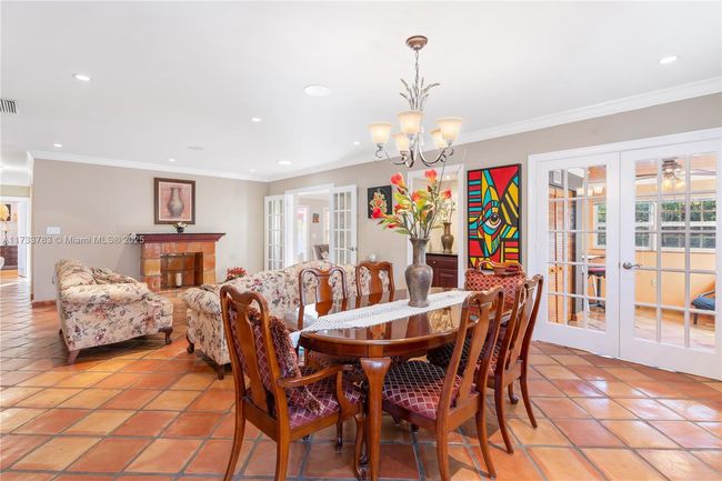 300 187 Th St, House other with 3 bedrooms, 2 bathrooms and null parking in Sunny Isles Beach FL | Image 12