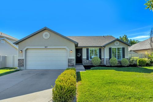 977 Fox Hollow Dr, North Salt Lake, UT, 84054-6125 | Card Image