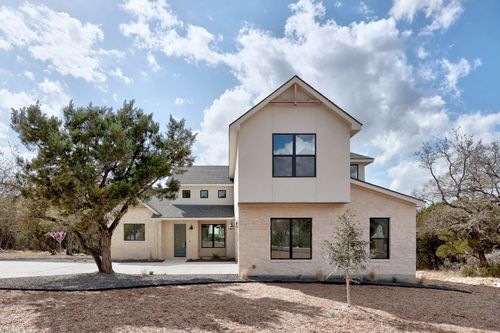 9504 Harbor Dr, Jonestown, TX, 78645-4580 | Card Image