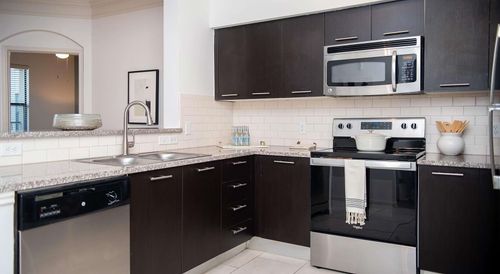 apt-6312-2900 N Braeswood Blvd, Houston, TX, 77025-2379 | Card Image