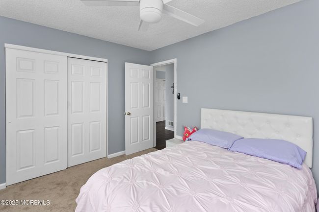 27 Schooners Sq, Condo with 2 bedrooms, 1 bathrooms and null parking in Freehold NJ | Image 22