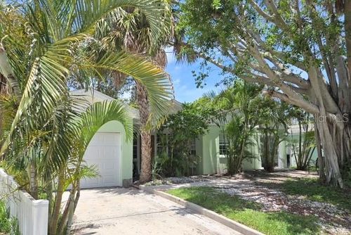 750 Bay Esplanade, CLEARWATER BEACH, FL, 33767-1411 | Card Image