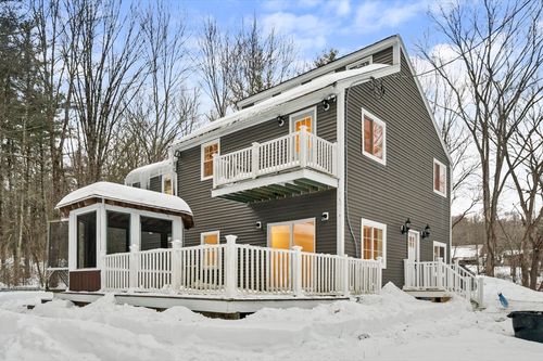 198 Uxbridge Rd, Sutton, MA, 01590-2318 | Card Image