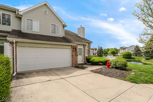 5756 Carrousel Dr, Indianapolis, IN, 46254-1666 | Card Image