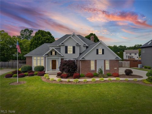5318 New Haven Ct, Sheffield Village, OH, 44054-2968 | Card Image