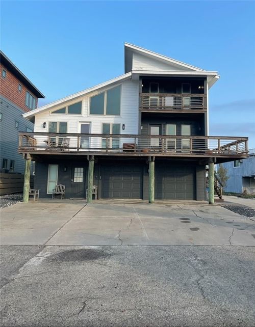 236 Dolphin Ln, Port Aransas, TX, 78373-5407 | Card Image