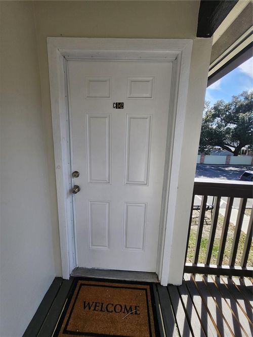 apt-c12-305 W Grant St, Plant City, FL, 33563-6885 | Card Image