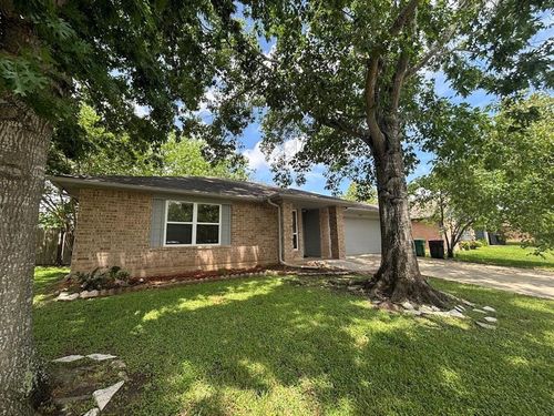 227 Shiloh Dr, Richmond, TX, 77469-5915 | Card Image