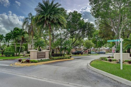 148-148 Nw 98th Ter, Plantation, FL, 33324-7216 | Card Image