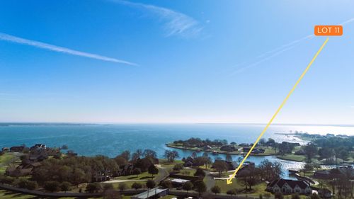 11 Bayview Cir, Corsicana, TX, 75109 | Card Image