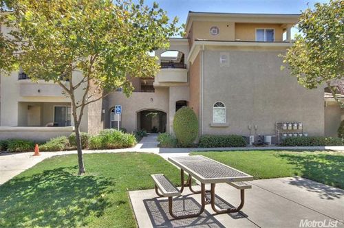 unit-922-900 Moon Cir, Folsom, CA, 95630-4136 | Card Image