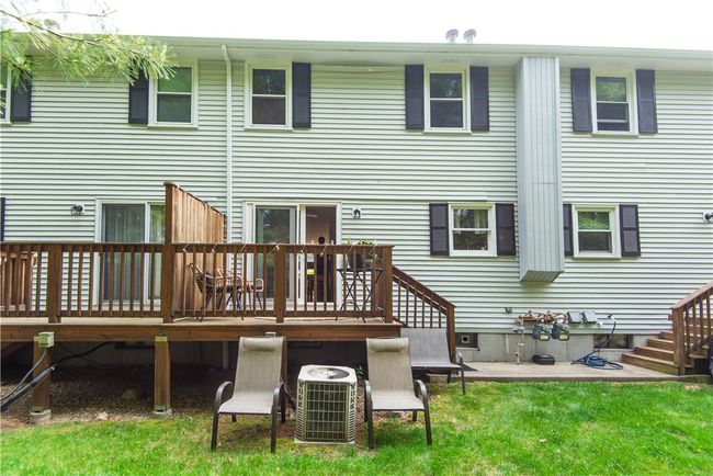 APT-7 - 1 Magnum Ct, Condo with 2 bedrooms, 2 bathrooms and 2 parking in Smithfield RI | Image 7