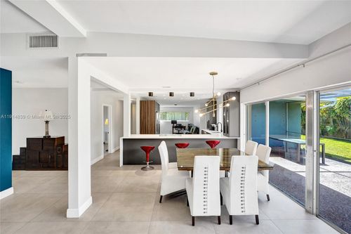 1940 Ne 185th Ter, North Miami Beach, FL, 33179-4308 | Card Image