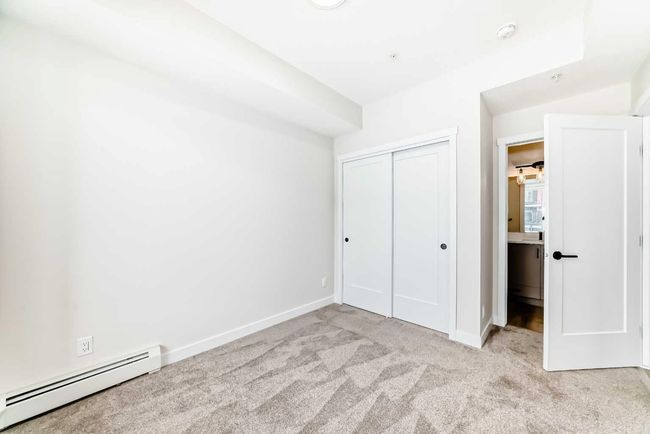212 - 660 Shawnee Square Sw, Condo with 2 bedrooms, 2 bathrooms and 1 parking in Calgary AB | Image 17