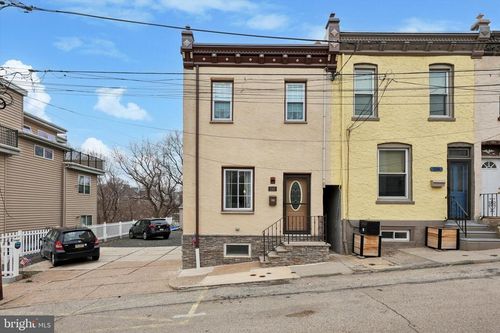 5874 Henry Ave, PHILADELPHIA, PA, 19128-1704 | Card Image