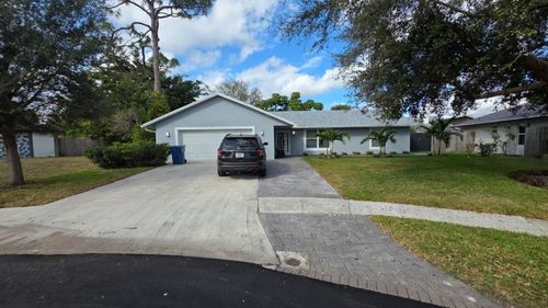 131 Puffin Ct, Royal Palm Beach, FL, 33411-1711 | Card Image
