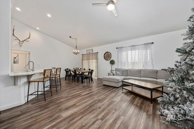 1500 N Birch St, House other with 4 bedrooms, 3 bathrooms and 3 parking in Jerome ID | Image 5