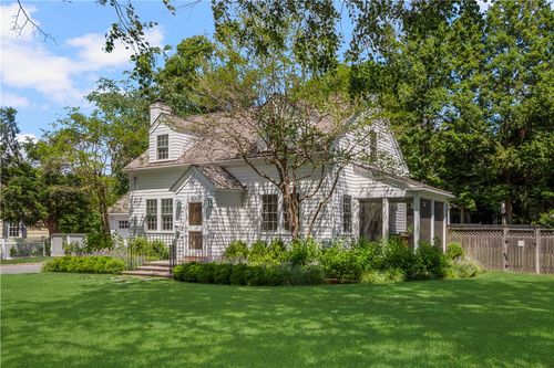 11 Chachapacasset Rd, Barrington, RI, 02806-4772 | Card Image