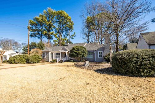 404 Williamsburg Ln, Memphis, TN, 38117 | Card Image