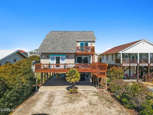 1622 E Beach Dr, Oak Island, NC, 28465-6354 | Card Image
