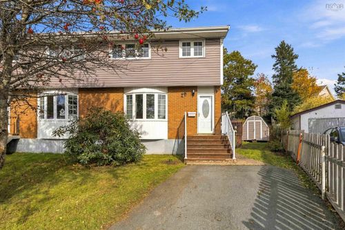 29 Marilyn Dr, Dartmouth, NS, B2Y3X8 | Card Image