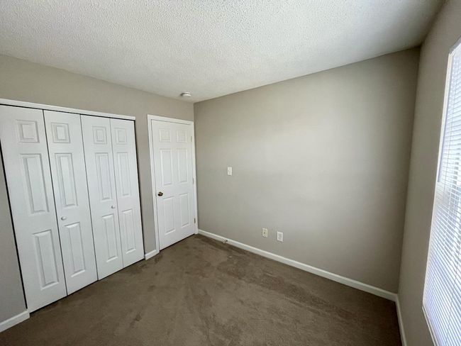 Photo #17 | Image 17