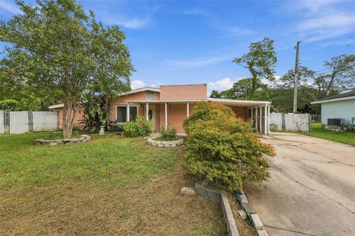 1215 56th Avenue Dr E, BRADENTON, FL, 34203-5937 | Card Image