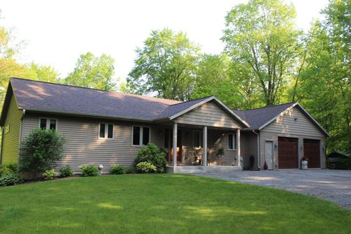 210560 Maryel Dr, Stratford, WI, 54484-4262 | Card Image