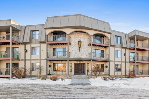 106-2200 Nevada Ave S, Saint Louis Park, MN, 55426-2633 | Card Image