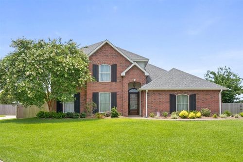 2407 Fox Hollow St, Lake Charles, LA, 70605-4037 | Card Image