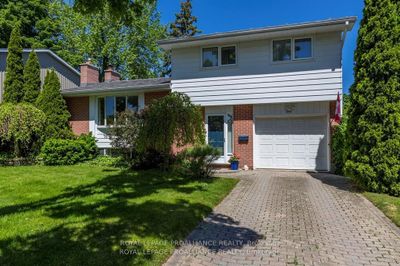 942 Ellesmere Ave, House other with 1 bedrooms, 2 bathrooms and 3 parking in Peterborough ON | Image 1