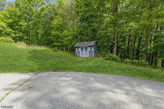 42 Stephens Mill Rd, House other with 4 bedrooms, 3 bathrooms and null parking in Hackettstown NJ | Image 38