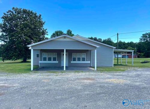 8324 Union Grove Rd, Union Grove, AL, 35175-8655 | Card Image