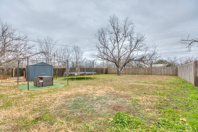 419 E E 29 Th St, House other with 3 bedrooms, 2 bathrooms and null parking in San Angelo TX | Image 26
